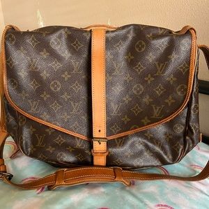 Saumur 35, Good condition! With certificate of authenticity